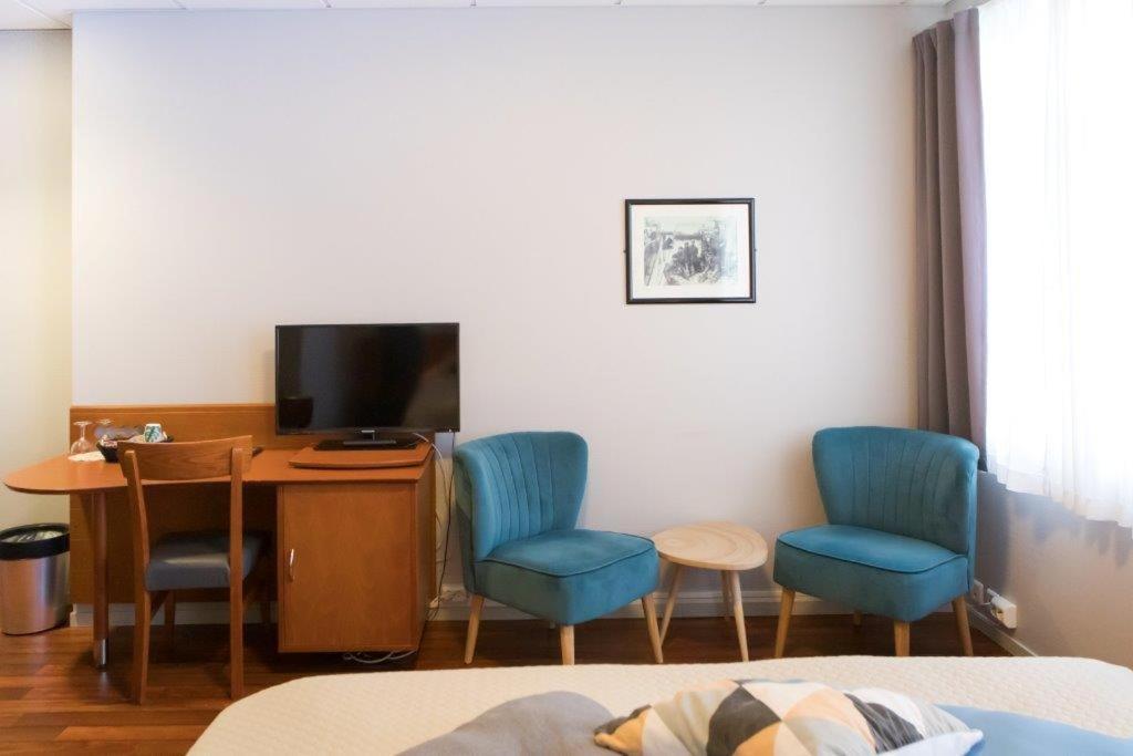 Aalesund Airport Hotel Ytterland Bagian luar foto